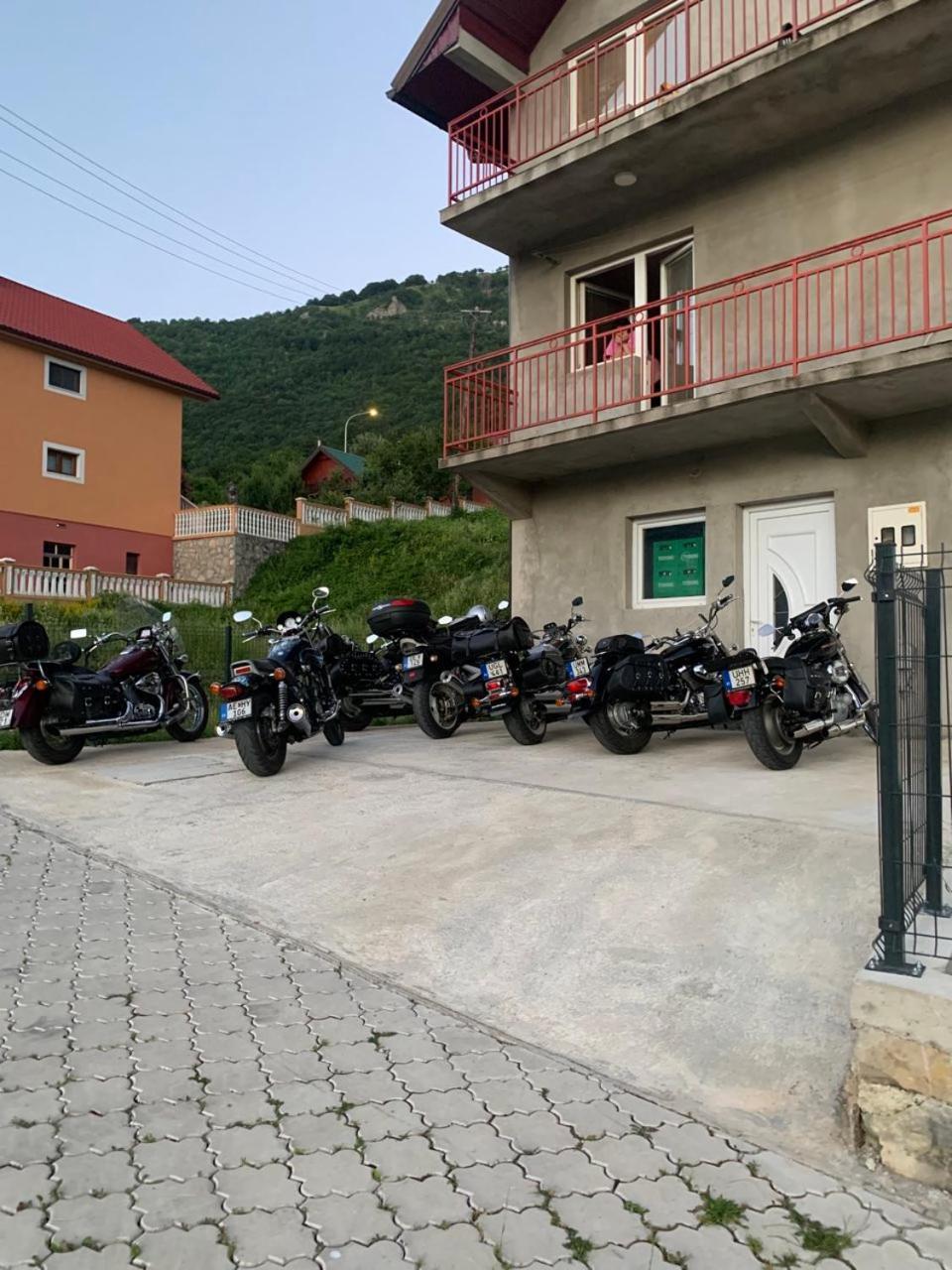 Apartment Osmajic Plužine Kültér fotó