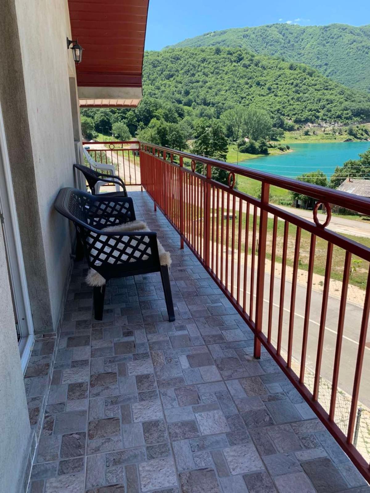 Apartment Osmajic Plužine Kültér fotó